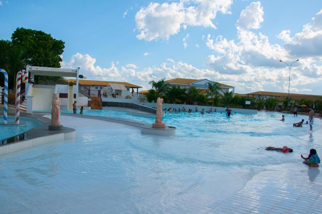 Hotel Lacqua Diroma -Cn Hospedagem Caldas Novas Exterior foto